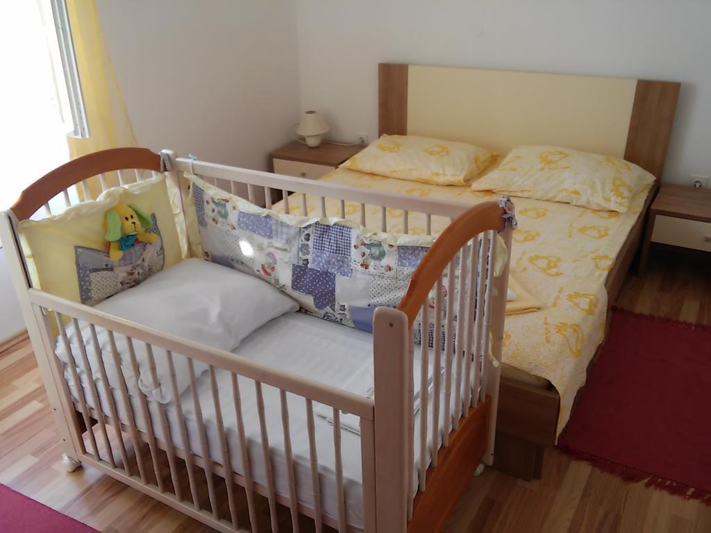 Apartment Karla Jadrtovac Værelse billede