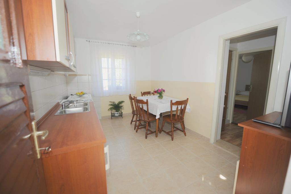 Apartment Karla Jadrtovac Værelse billede